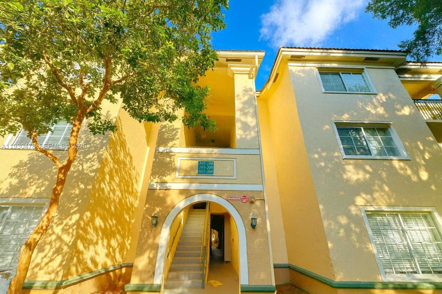 Small Image of 2564 CENTERGATE DR #208, Miramar Number 22