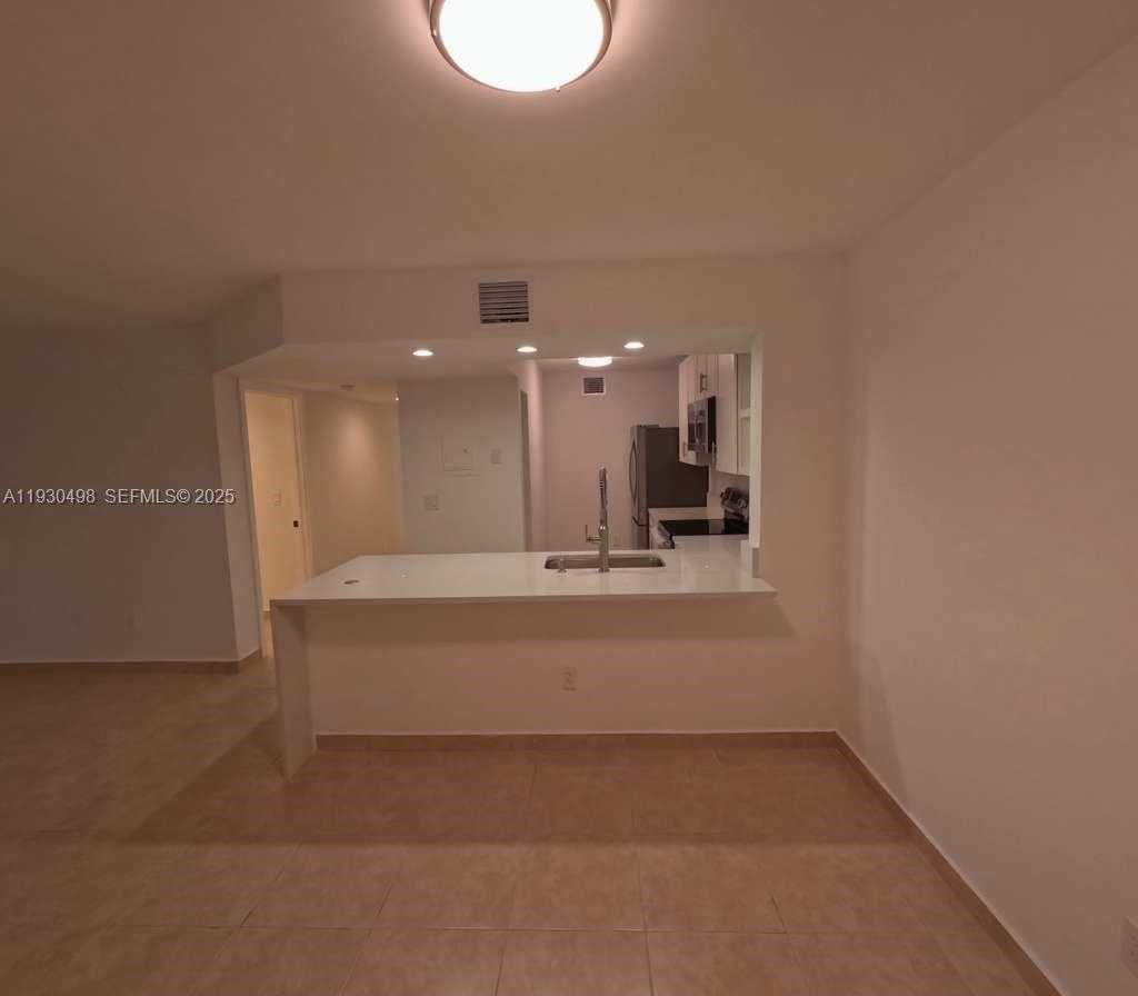 Small Image of 18870 NORTH WEST 57TH AVE #204, Hialeah Number 16