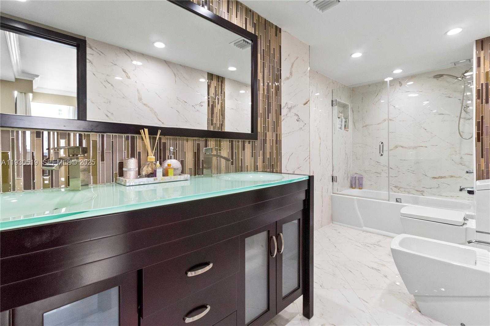 Small Image of 1880 SOUTH OCEAN DR #TS106, Hallandale Beach Number 14