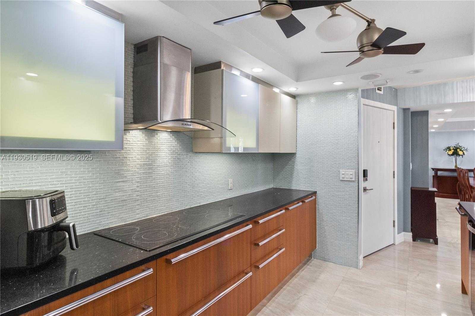 Small Image of 1880 SOUTH OCEAN DR #TS106, Hallandale Beach Number 26