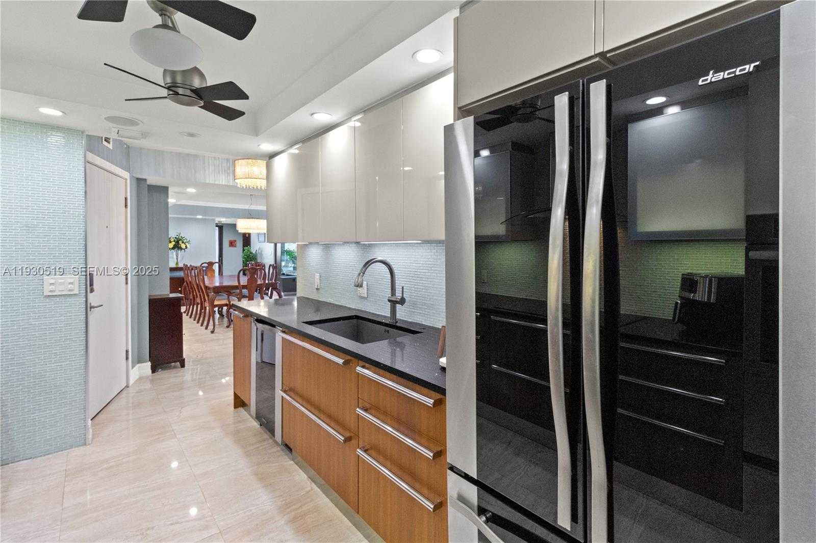 Small Image of 1880 SOUTH OCEAN DR #TS106, Hallandale Beach Number 27