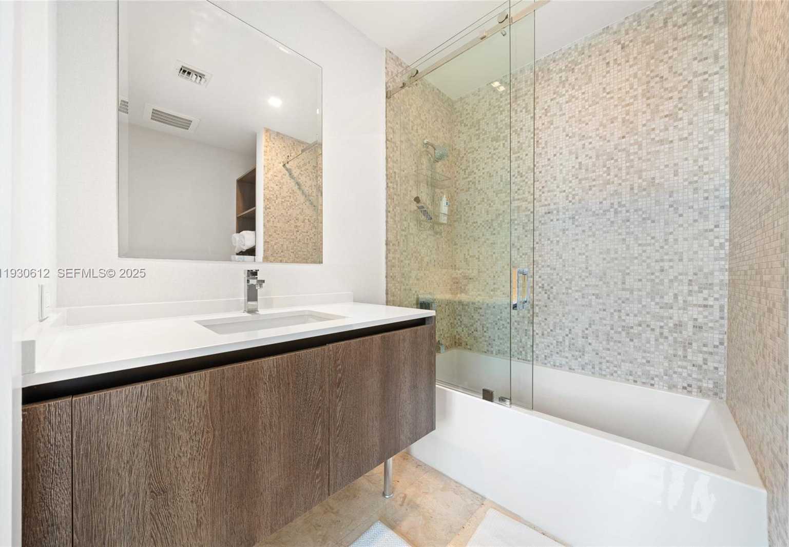 Small Image of 88 SOUTH WEST 7TH ST #3212, Miami Number 29