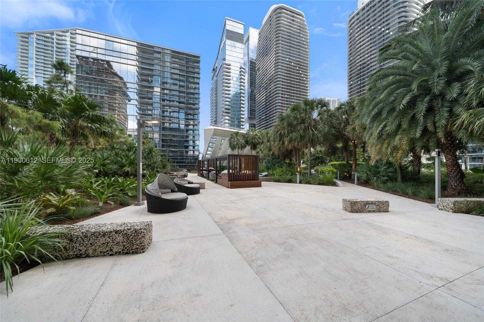 Small Image of 88 SOUTH WEST 7TH ST #3212, Miami Number 37