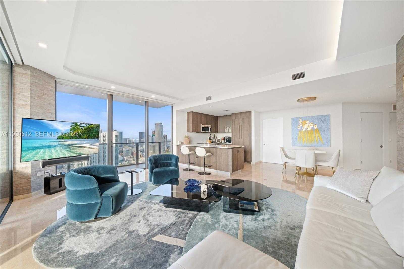 Small Image of 88 SOUTH WEST 7TH ST #3212, Miami Number 4