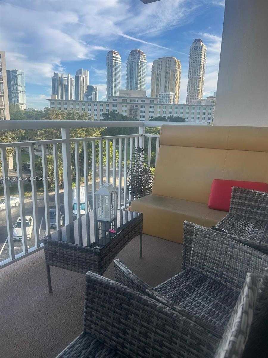 Small Image of 251 174TH ST #418, Sunny Isles Beach Number 3