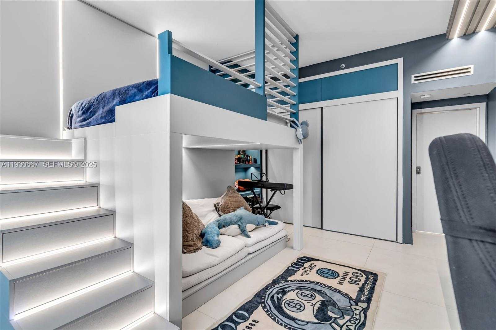 Small Image of 20281 EAST COUNTRY CLUB DR #TW7, Aventura Number 16