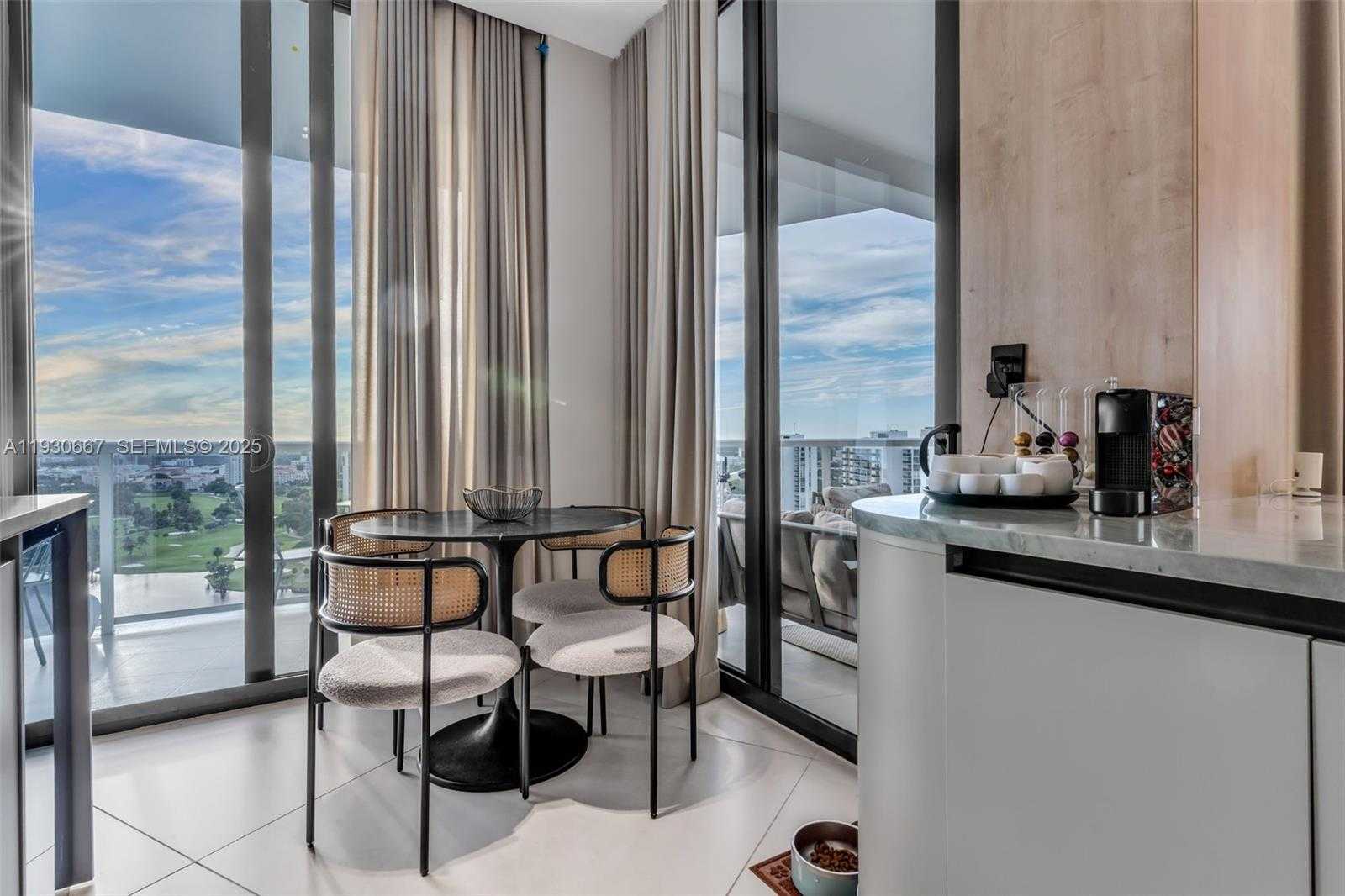 Small Image of 20281 EAST COUNTRY CLUB DR #TW7, Aventura Number 33