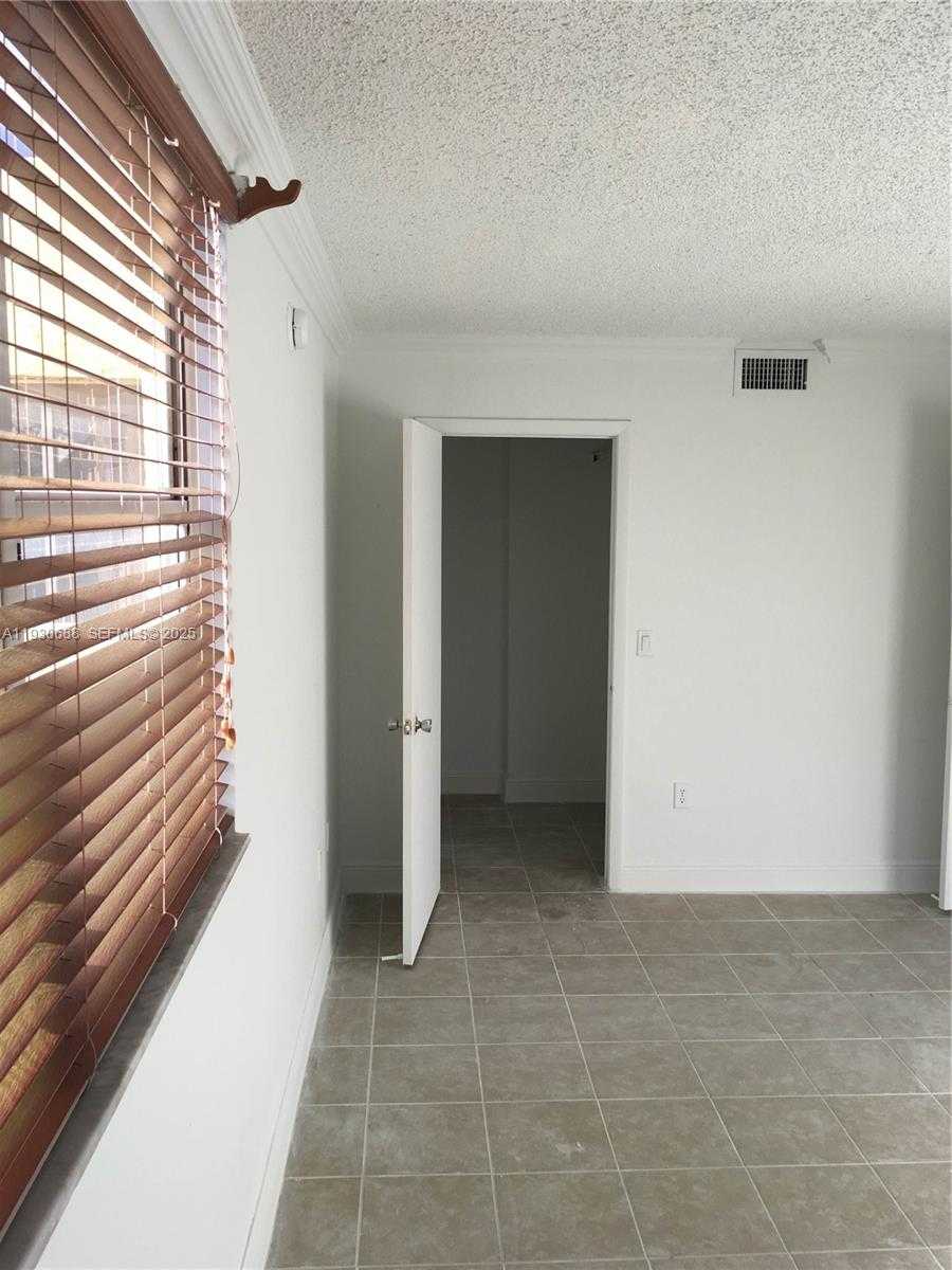Small Image of 8255 LAKE DR #206, Doral Number 8