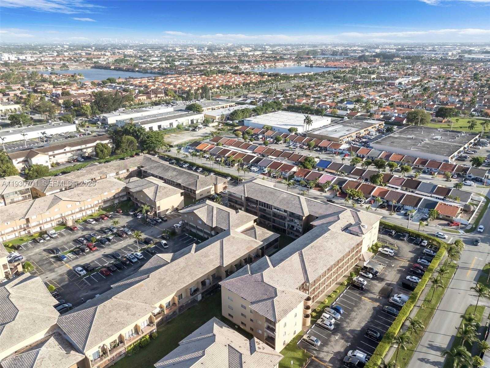 Small Image of 8851 NORTH WEST 119TH ST #4304, Hialeah Gardens Number 29