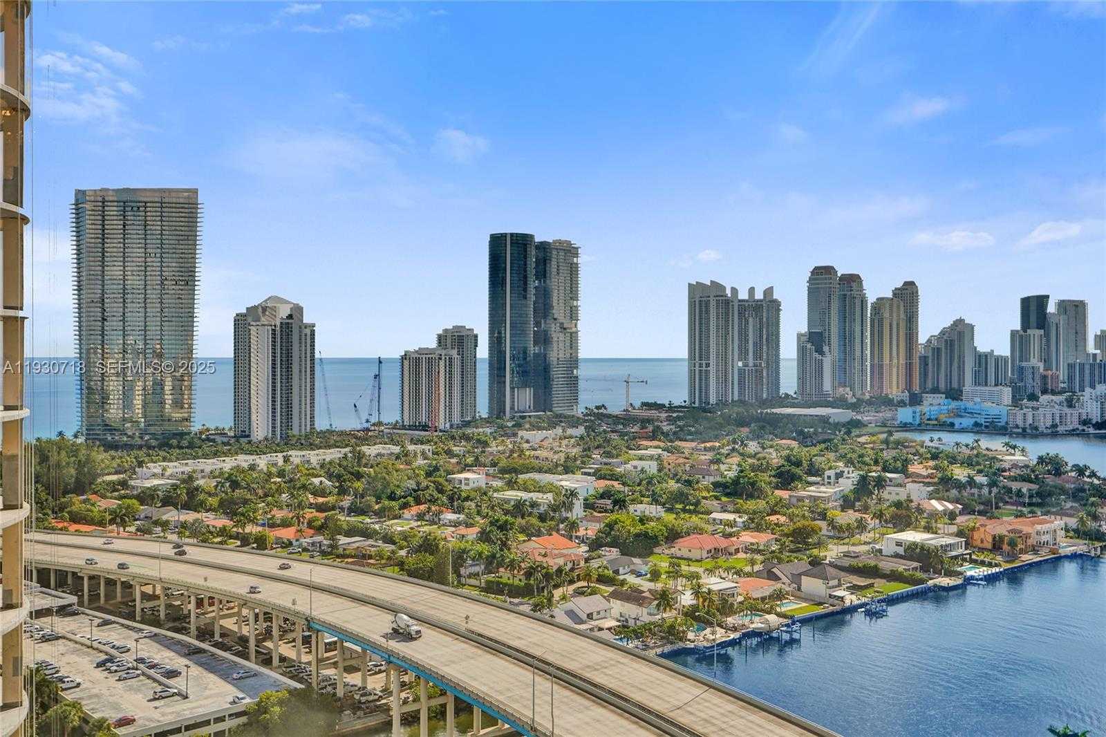 Small Image of 19355 TURNBERRY WAY #26E, Aventura Number 54