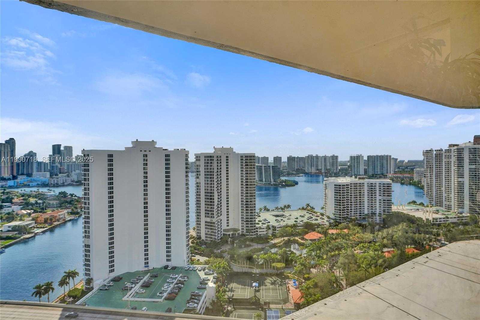 Small Image of 19355 TURNBERRY WAY #26E, Aventura Number 56