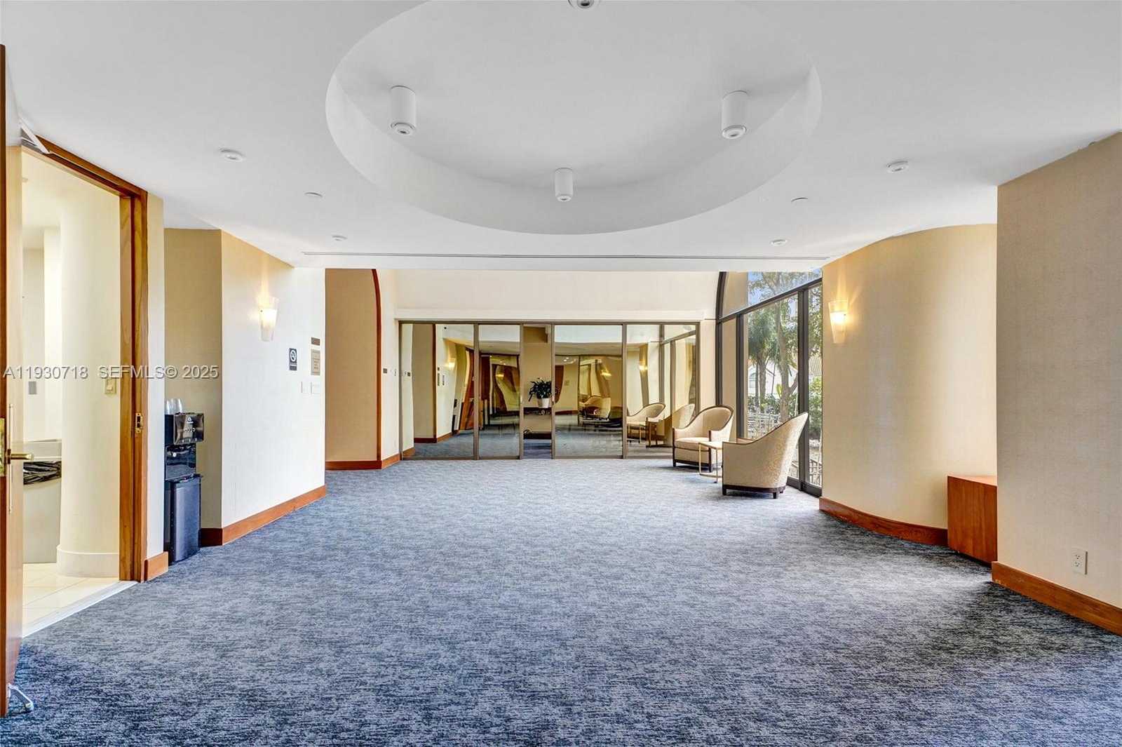 Small Image of 19355 TURNBERRY WAY #26E, Aventura Number 62