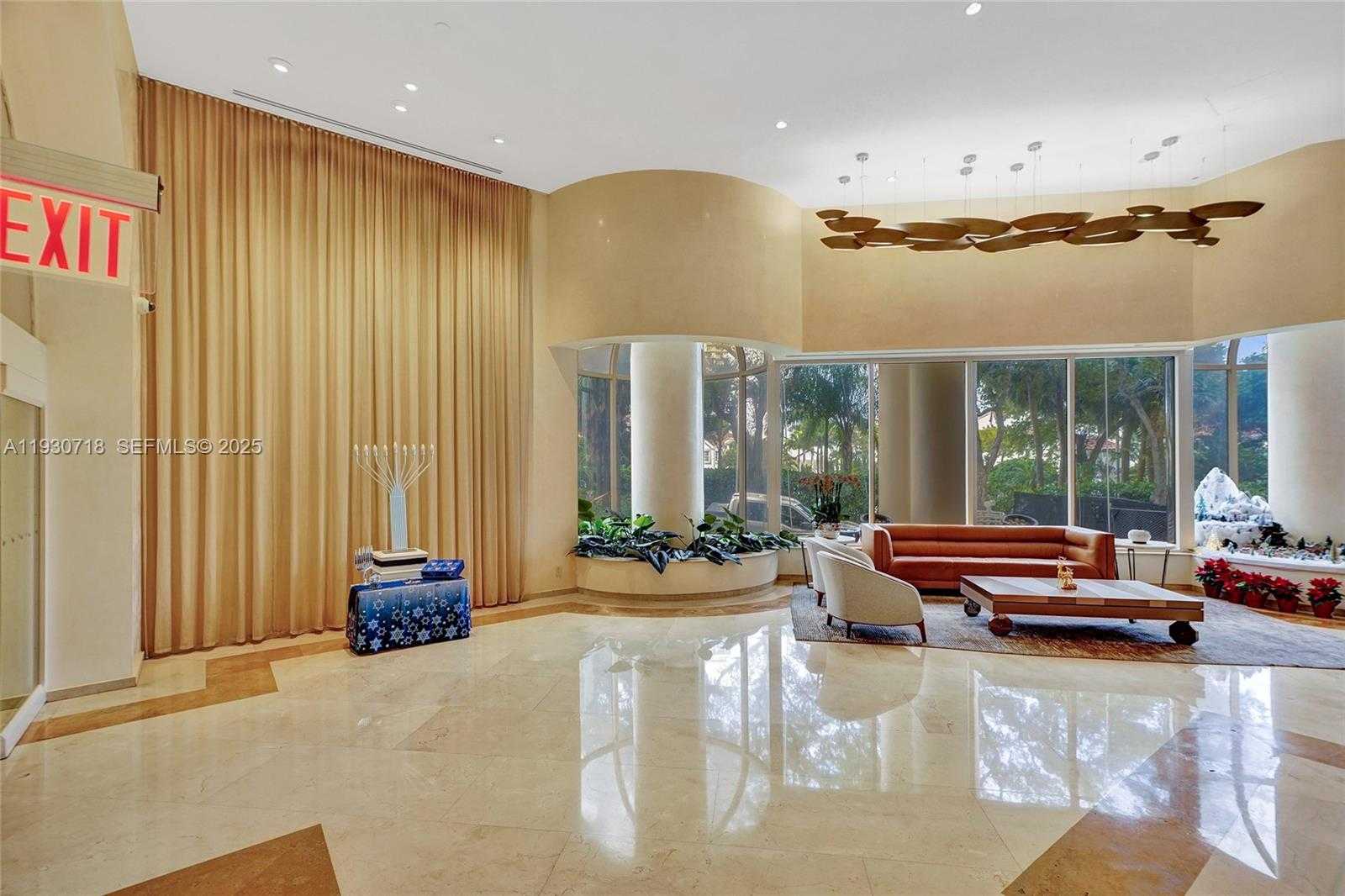 Small Image of 19355 TURNBERRY WAY #26E, Aventura Number 66