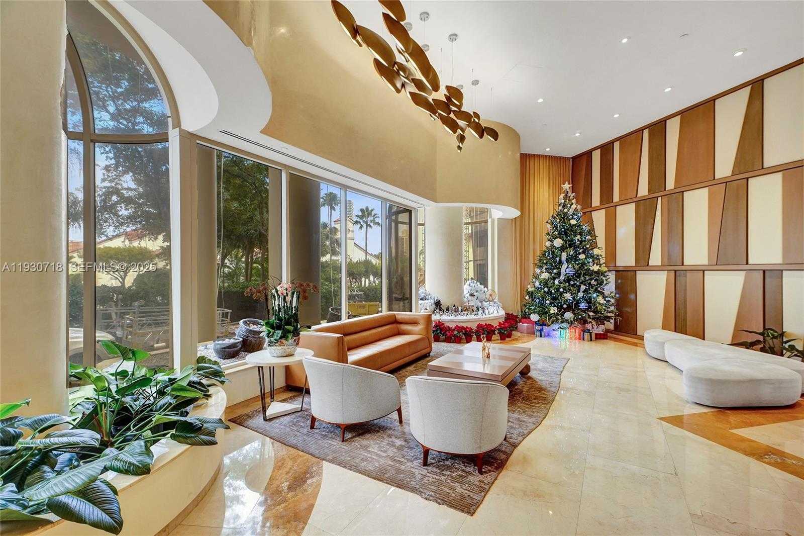 Small Image of 19355 TURNBERRY WAY #26E, Aventura Number 68