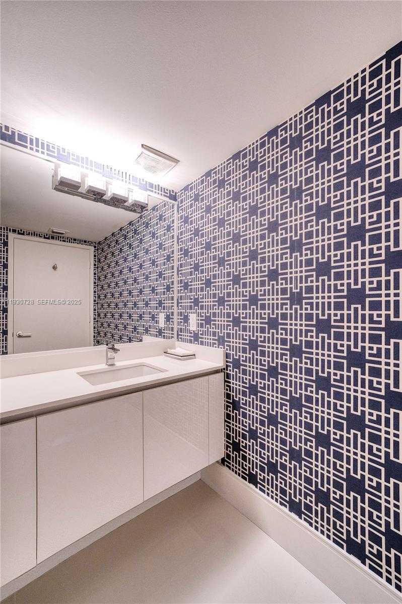 Small Image of 300 SUNNY ISLES BLVD #4-1701, Sunny Isles Beach Number 19