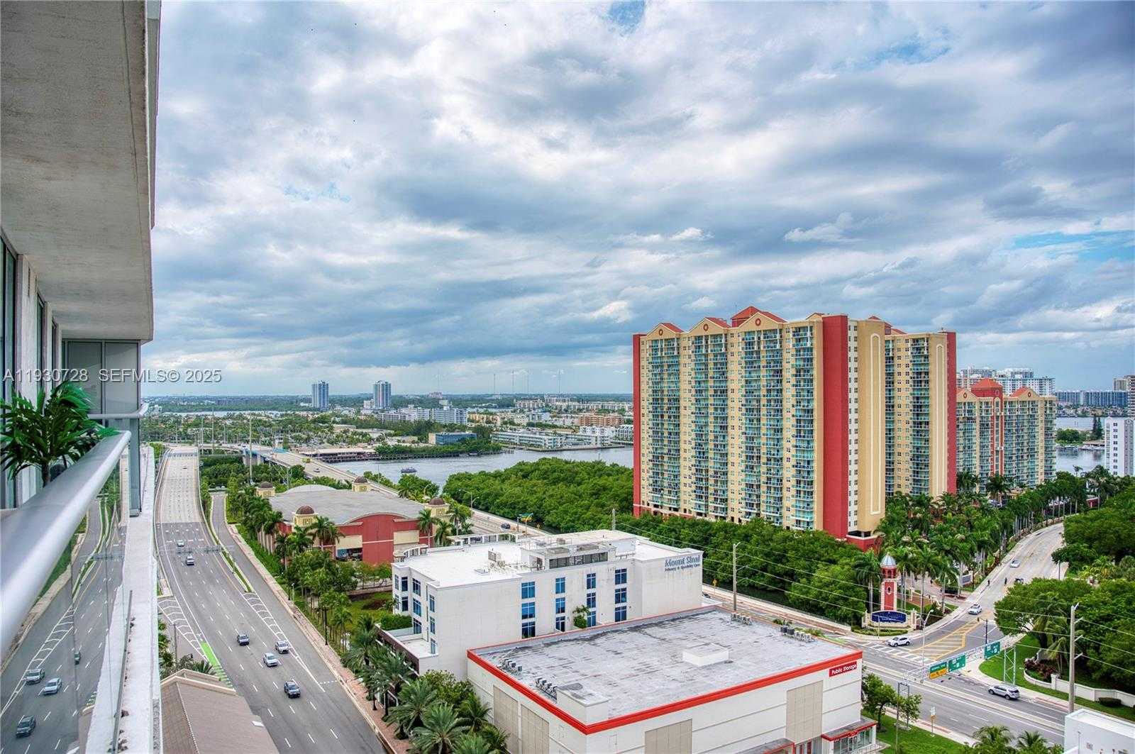 Small Image of 300 SUNNY ISLES BLVD #4-1701, Sunny Isles Beach Number 22