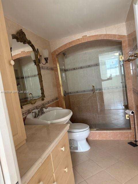 Small Image of 465 OCEAN DR #507, Miami Beach Number 18