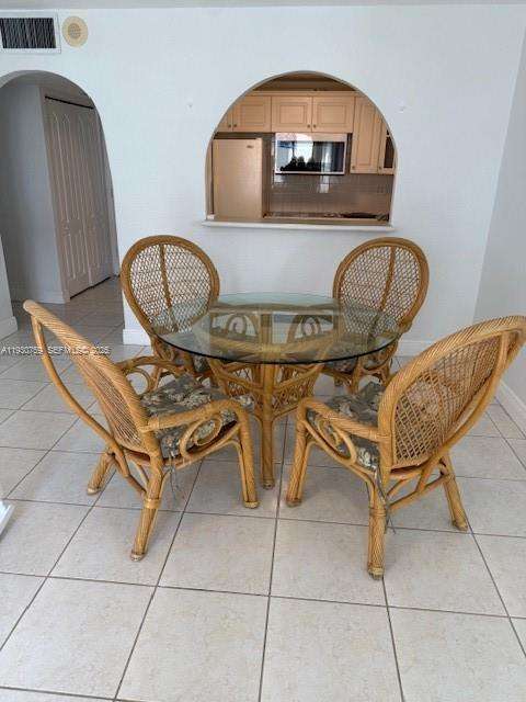 Small Image of 465 OCEAN DR #507, Miami Beach Number 7