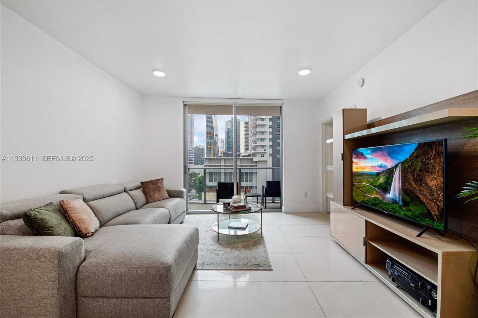 Small Image of 1100 SOUTH MIAMI AVE #702, Miami Number 1