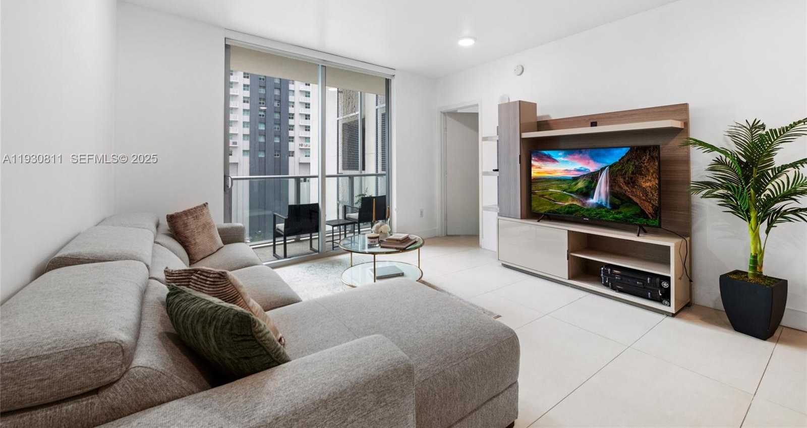 Small Image of 1100 SOUTH MIAMI AVE #702, Miami Number 2