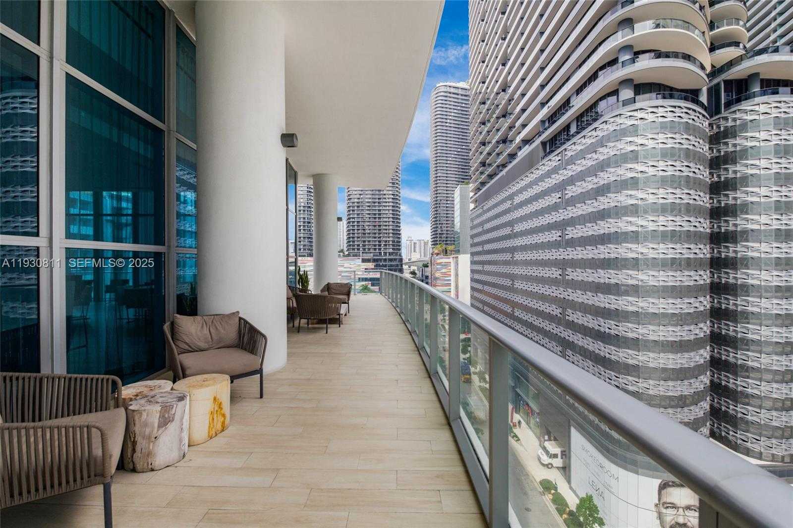 Small Image of 1100 SOUTH MIAMI AVE #702, Miami Number 21