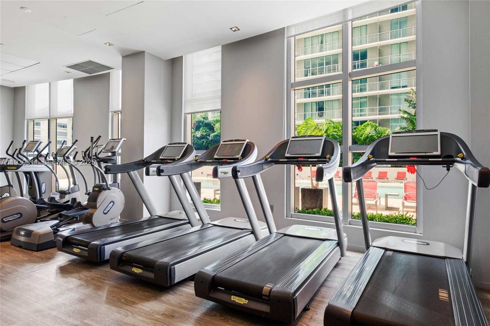 Small Image of 1100 SOUTH MIAMI AVE #702, Miami Number 25