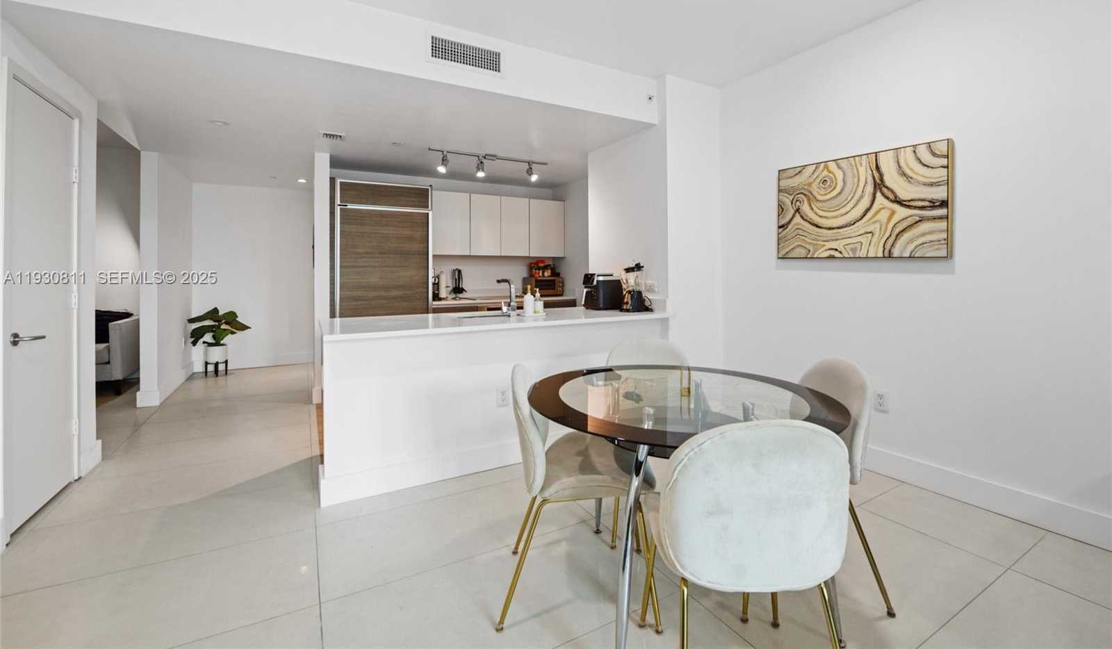 Small Image of 1100 SOUTH MIAMI AVE #702, Miami Number 8