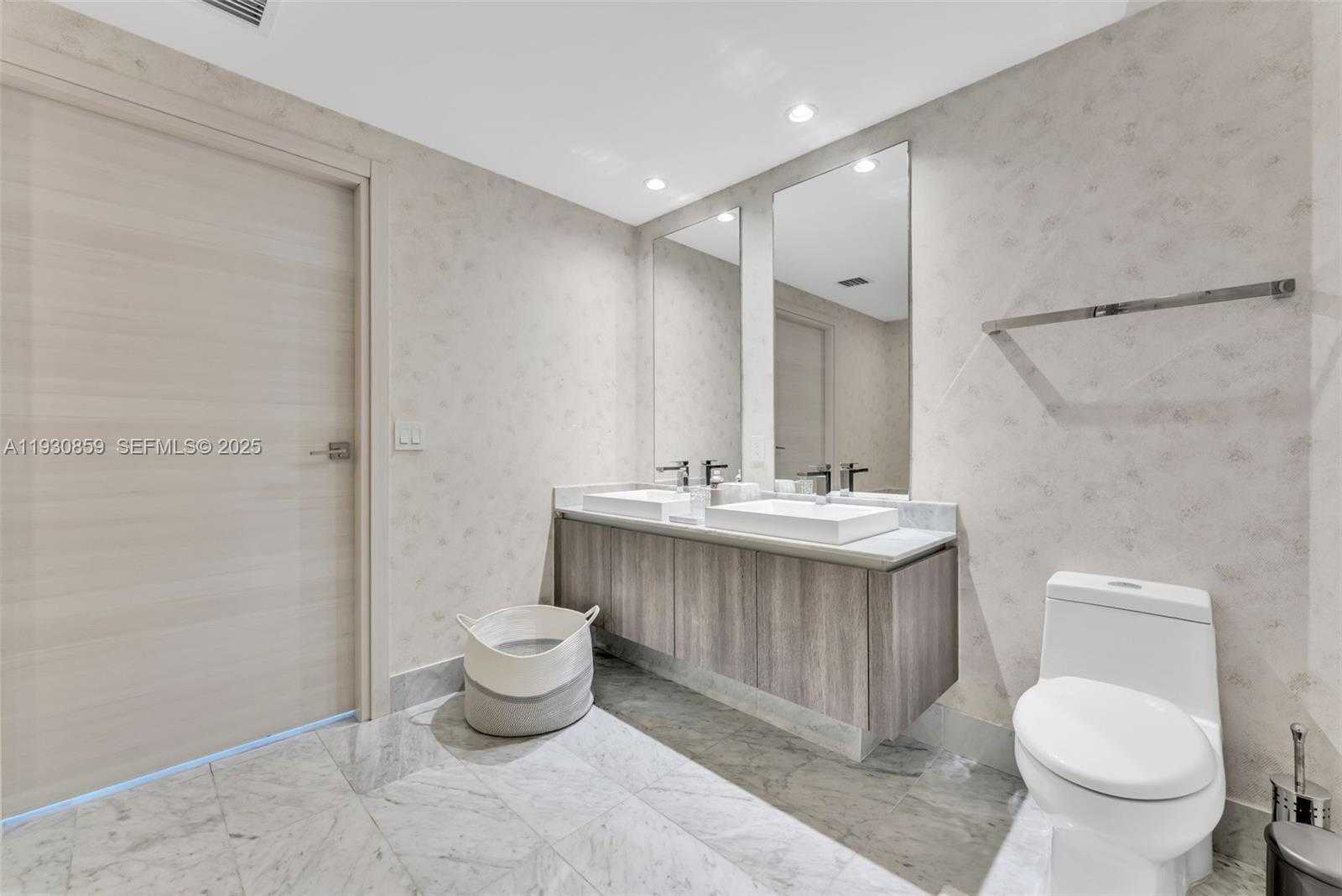 Small Image of 801 SOUTH MIAMI AVE #1805, Miami Number 19