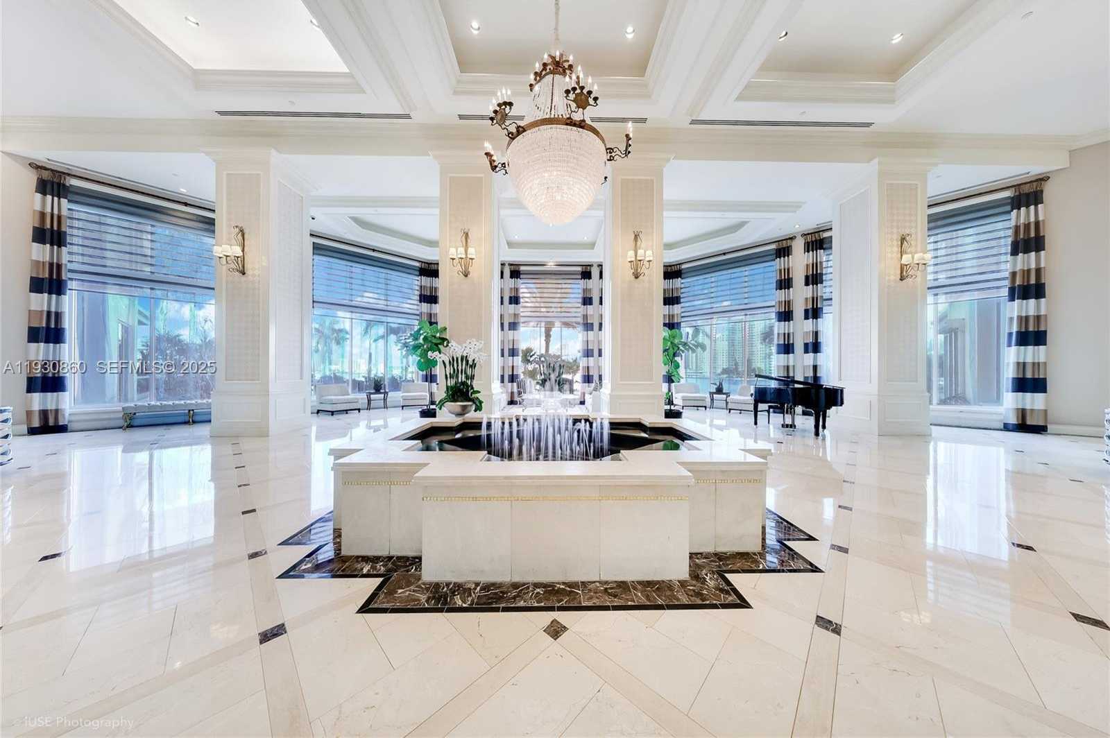 Small Image of 2600 ISLAND BLVD #703, Aventura Number 25