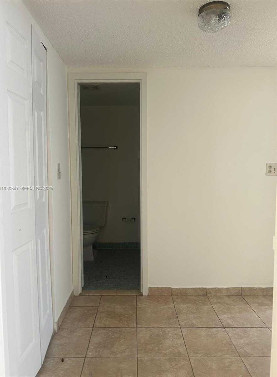 Small Image of 231 174TH ST #LO-5, Sunny Isles Beach Number 12