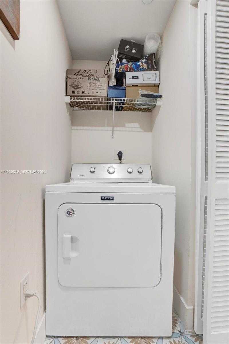 Small Image of 19501 WEST COUNTRY CLUB DR #1202, Aventura Number 31