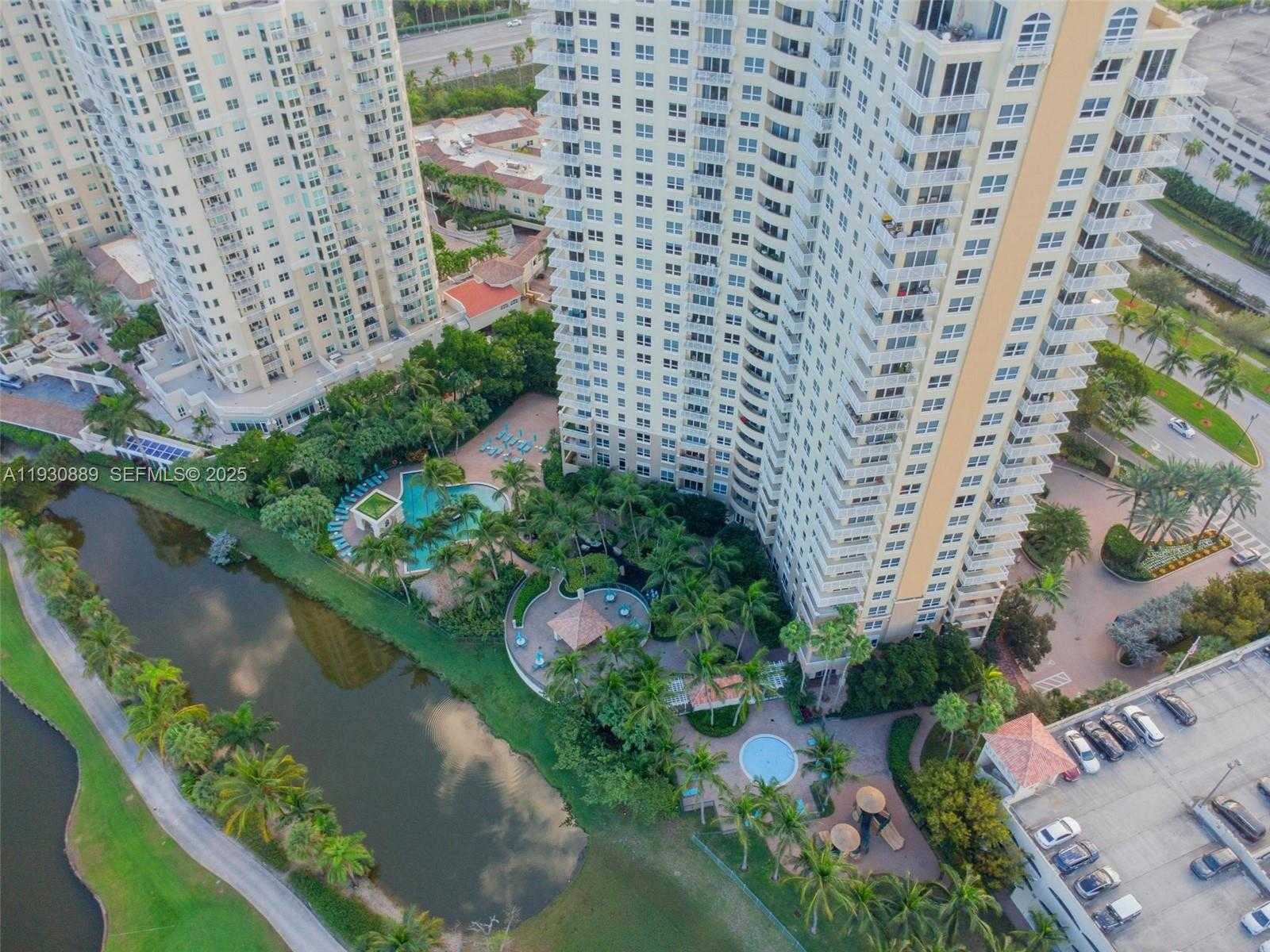 Small Image of 19501 WEST COUNTRY CLUB DR #1202, Aventura Number 38