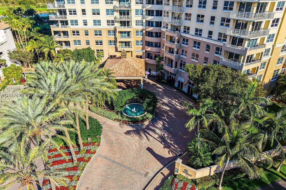 Small Image of 19501 WEST COUNTRY CLUB DR #1202, Aventura Number 39