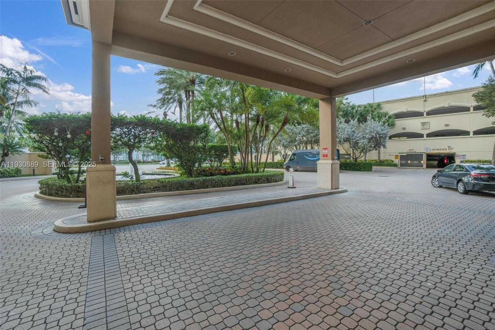Small Image of 19501 WEST COUNTRY CLUB DR #1202, Aventura Number 40