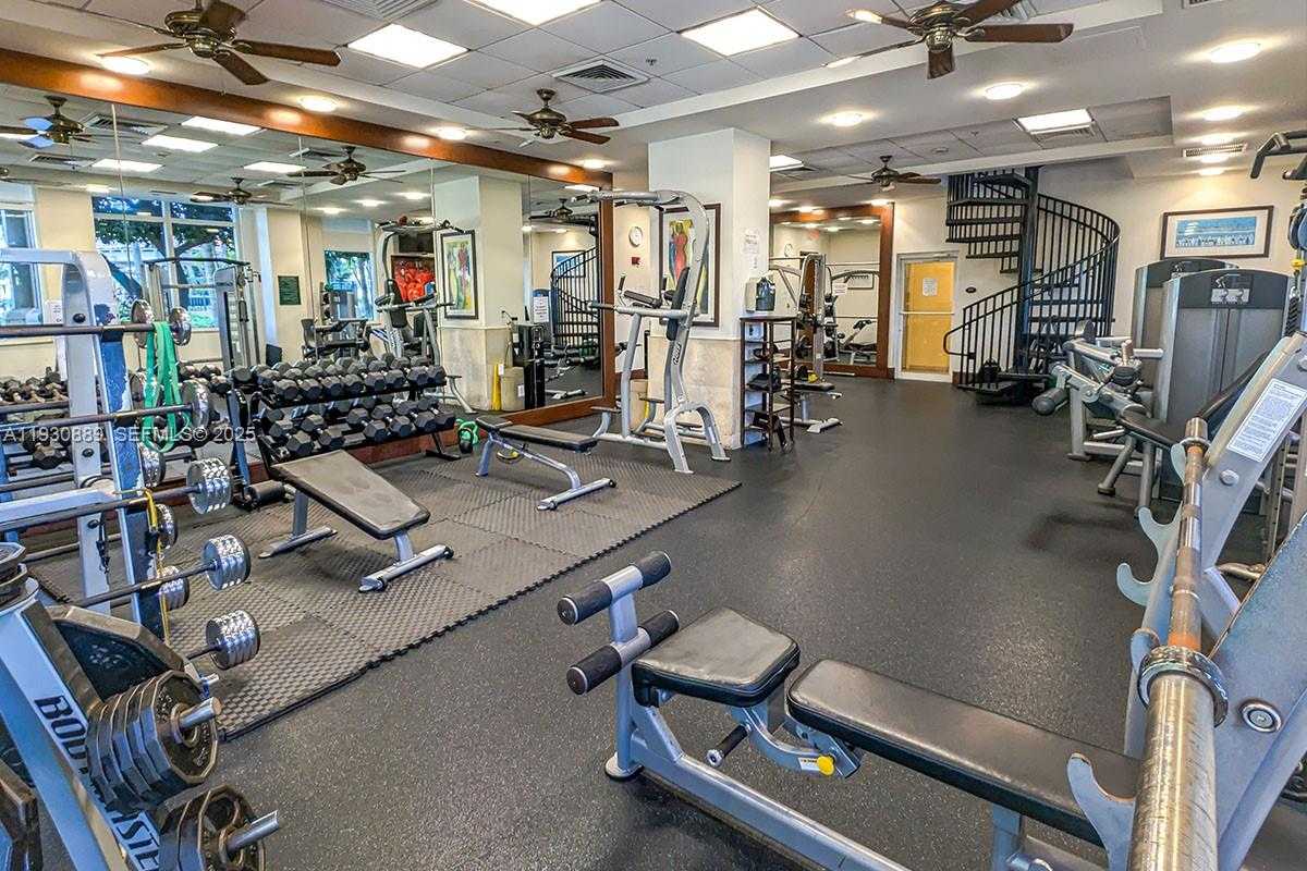 Small Image of 19501 WEST COUNTRY CLUB DR #1202, Aventura Number 42