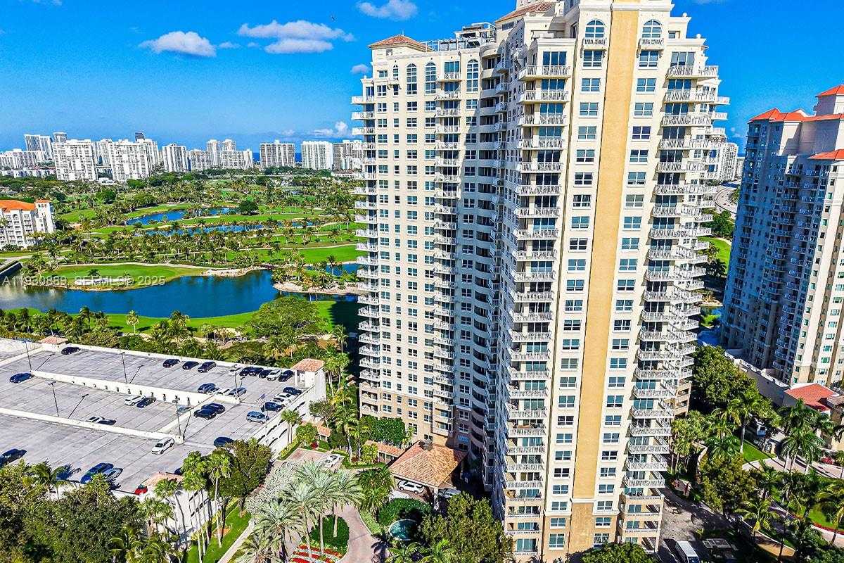 Small Image of 19501 WEST COUNTRY CLUB DR #1202, Aventura Number 45