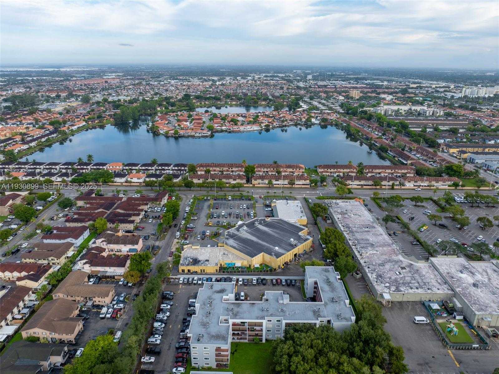 Small Image of 5701 WEST 25TH CT #305, Hialeah Number 26