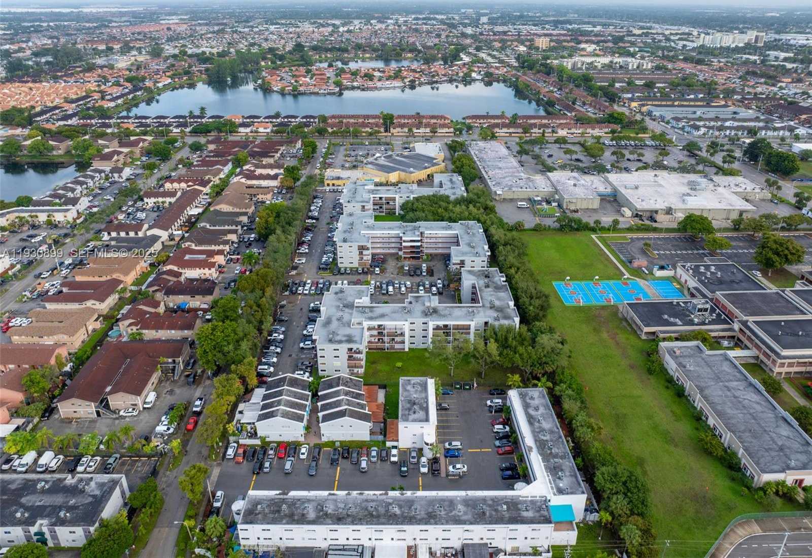 Small Image of 5701 WEST 25TH CT #305, Hialeah Number 27