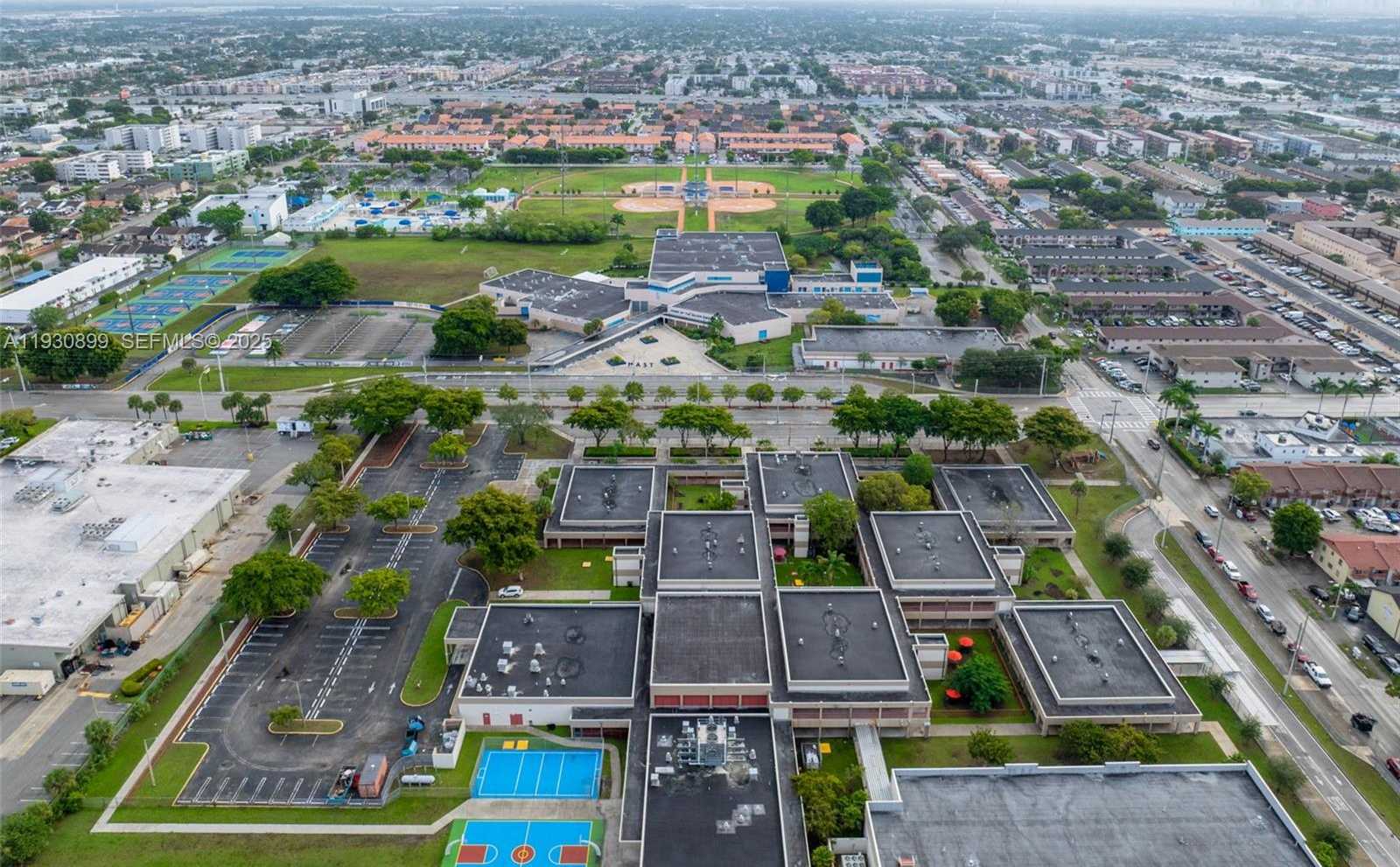 Small Image of 5701 WEST 25TH CT #305, Hialeah Number 28