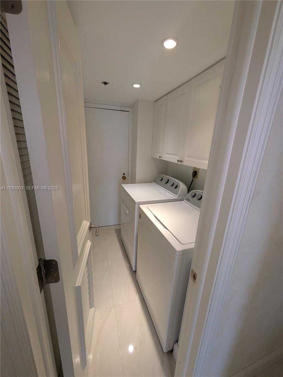 Small Image of 300 THREE ISLANDS BLVD #204, Hallandale Beach Number 26