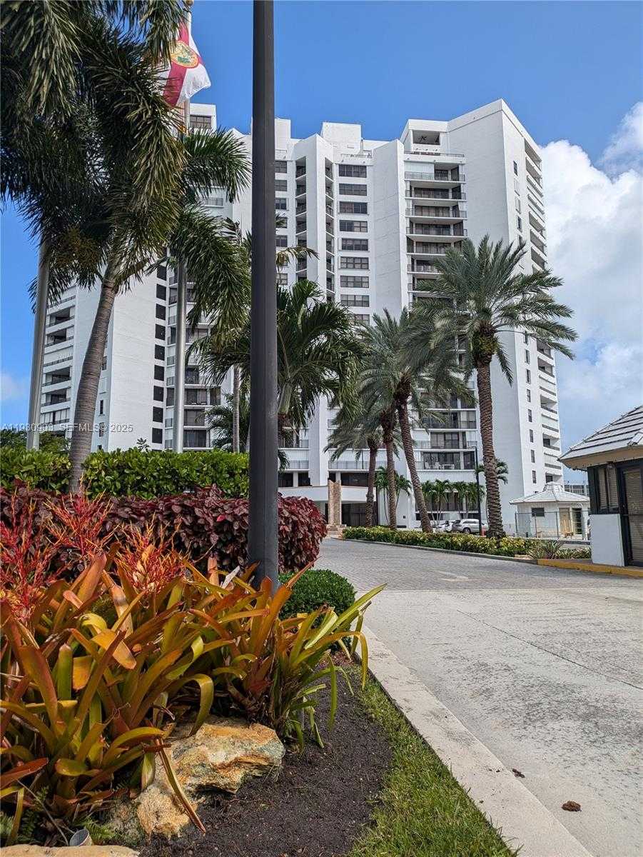 Small Image of 300 THREE ISLANDS BLVD #204, Hallandale Beach Number 56