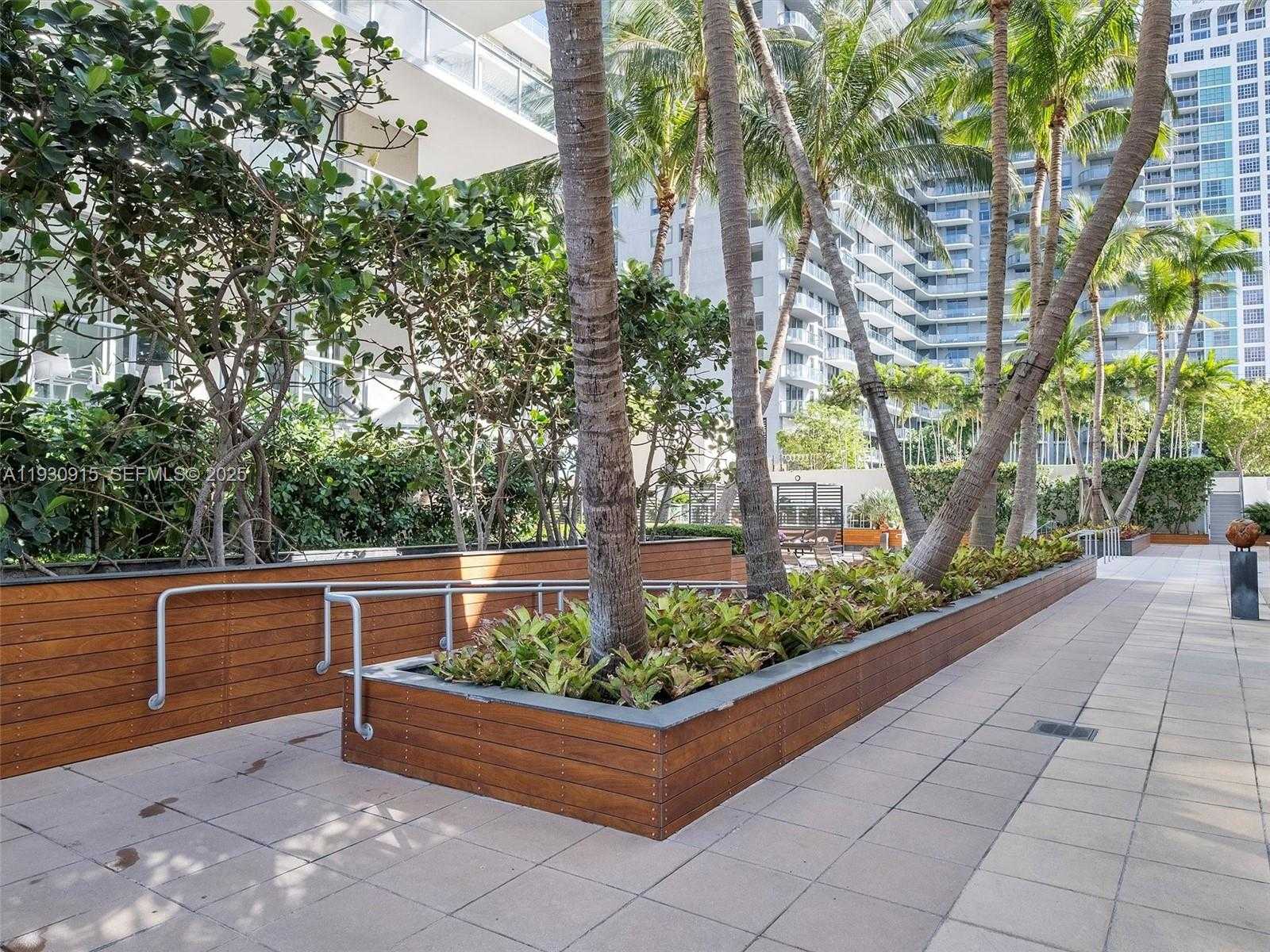 Small Image of 3470 EAST COAST AVE #H1605, Miami Number 36