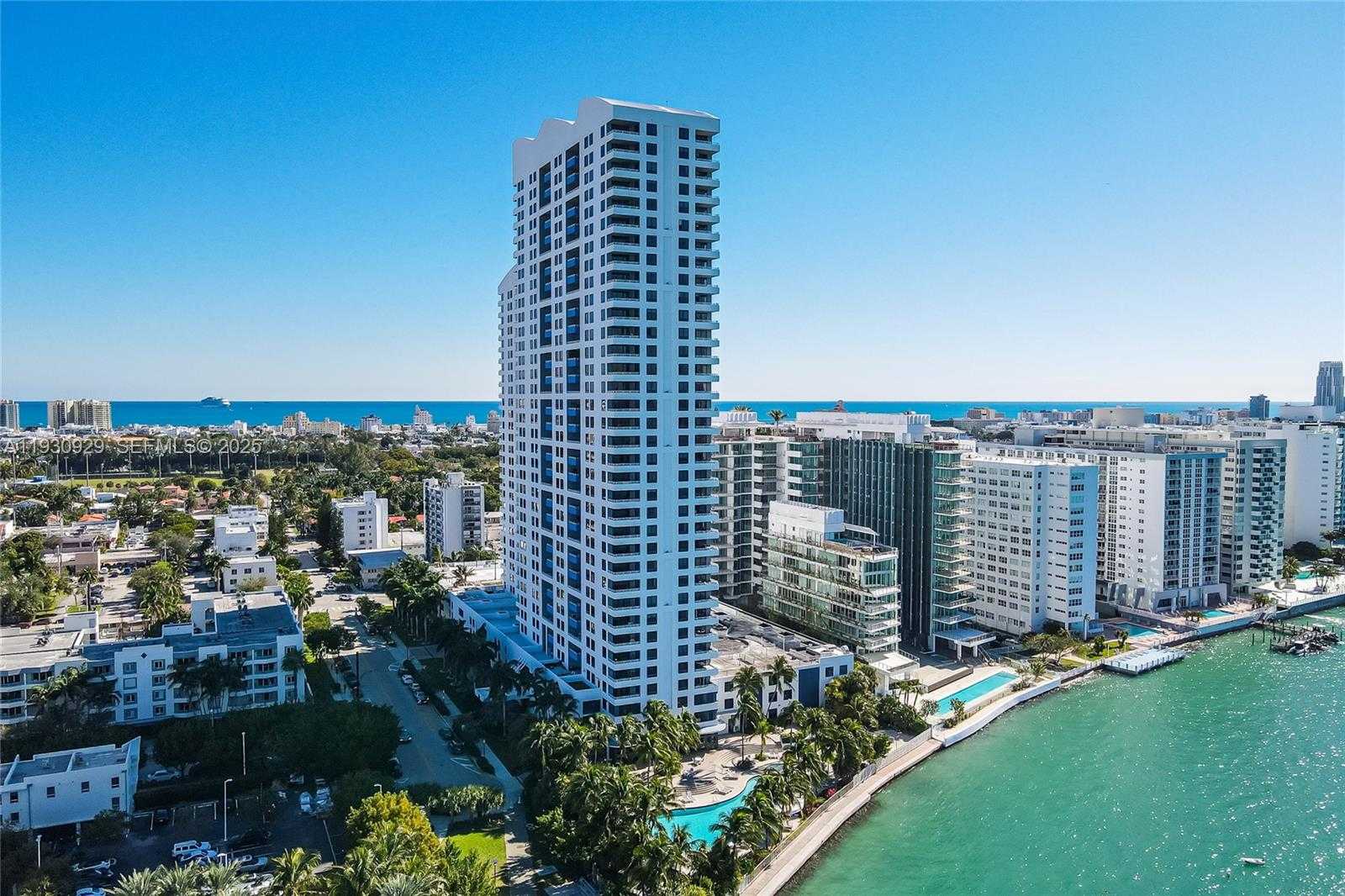 Small Image of 1330 WEST AVE #1914, Miami Beach Number 1
