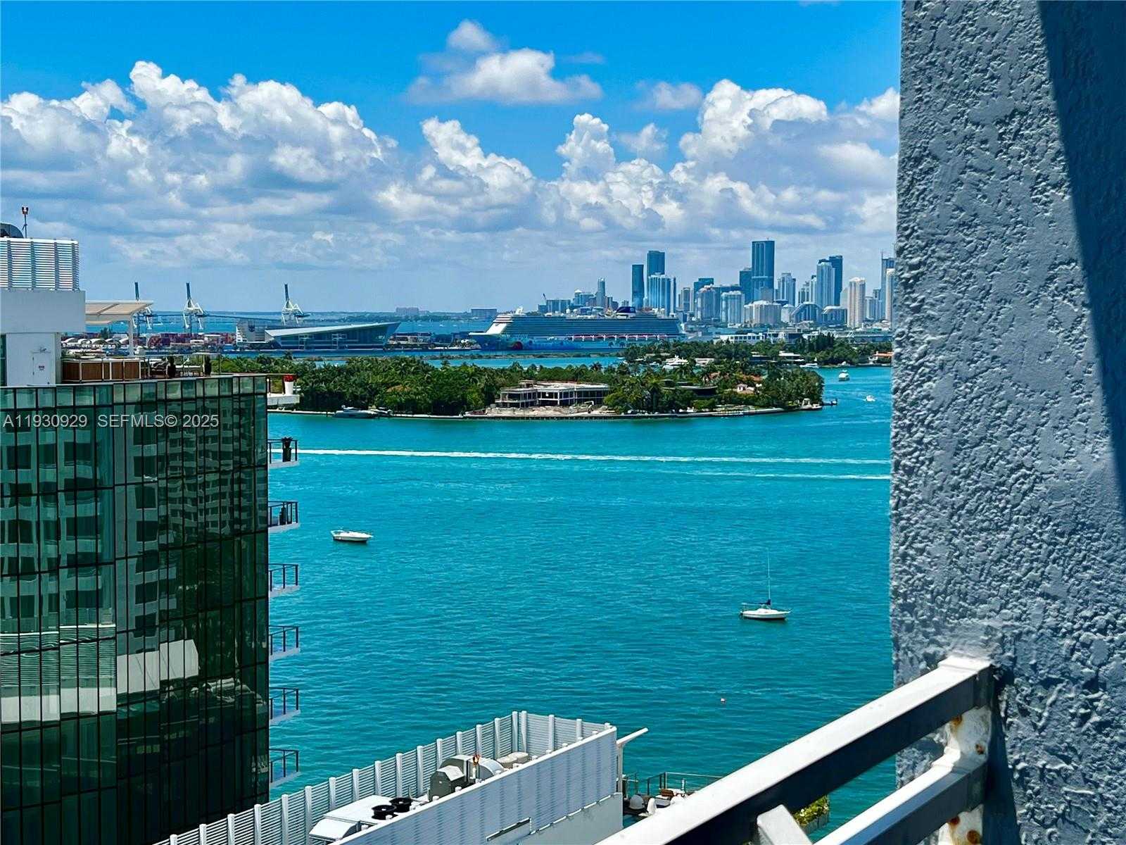 Small Image of 1330 WEST AVE #1914, Miami Beach Number 10