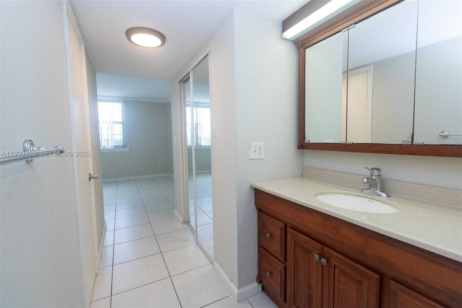 Small Image of 2841 NORTH EAST 163RD ST #706, North Miami Beach Number 13