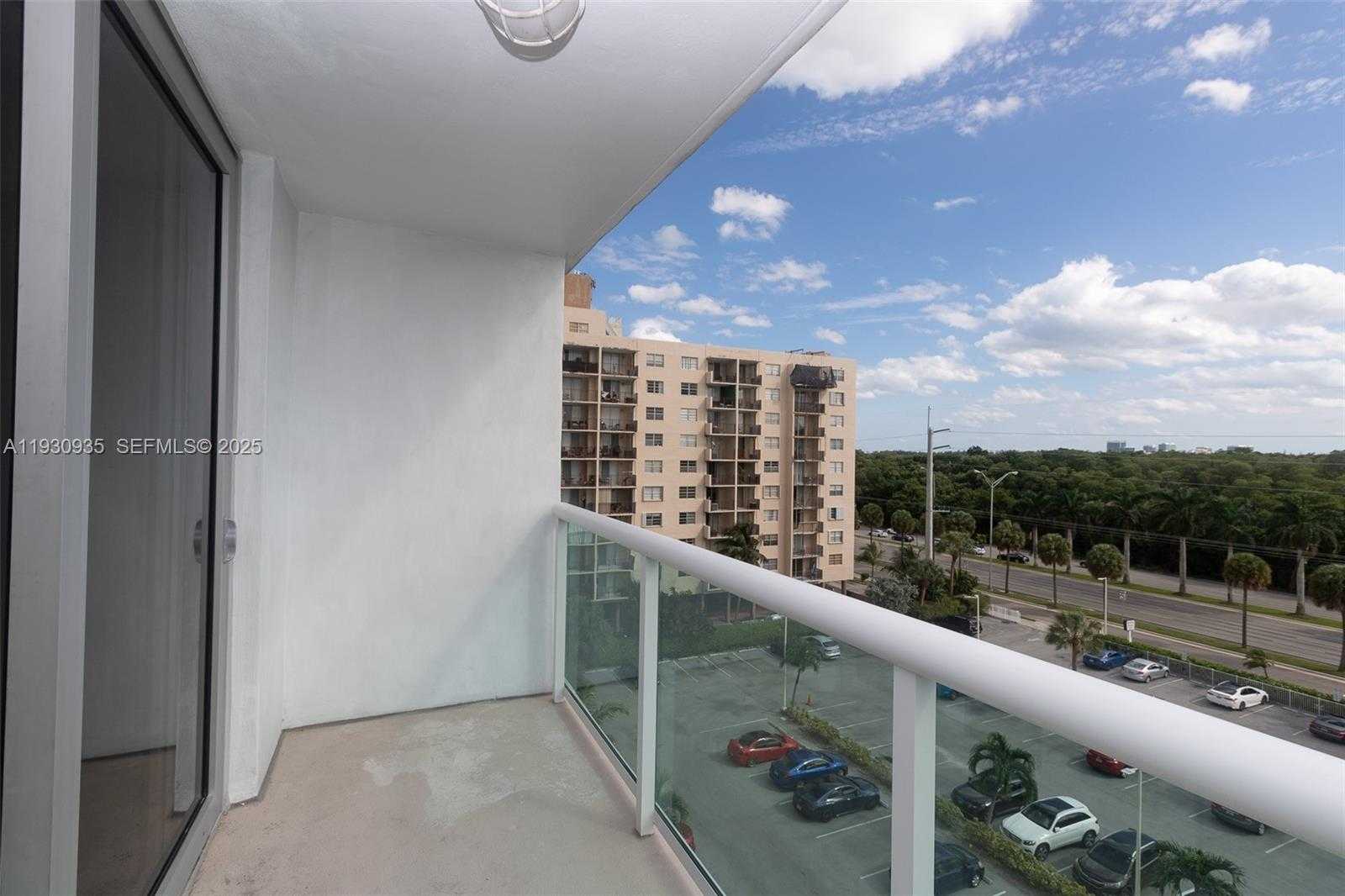 Small Image of 2841 NORTH EAST 163RD ST #706, North Miami Beach Number 17