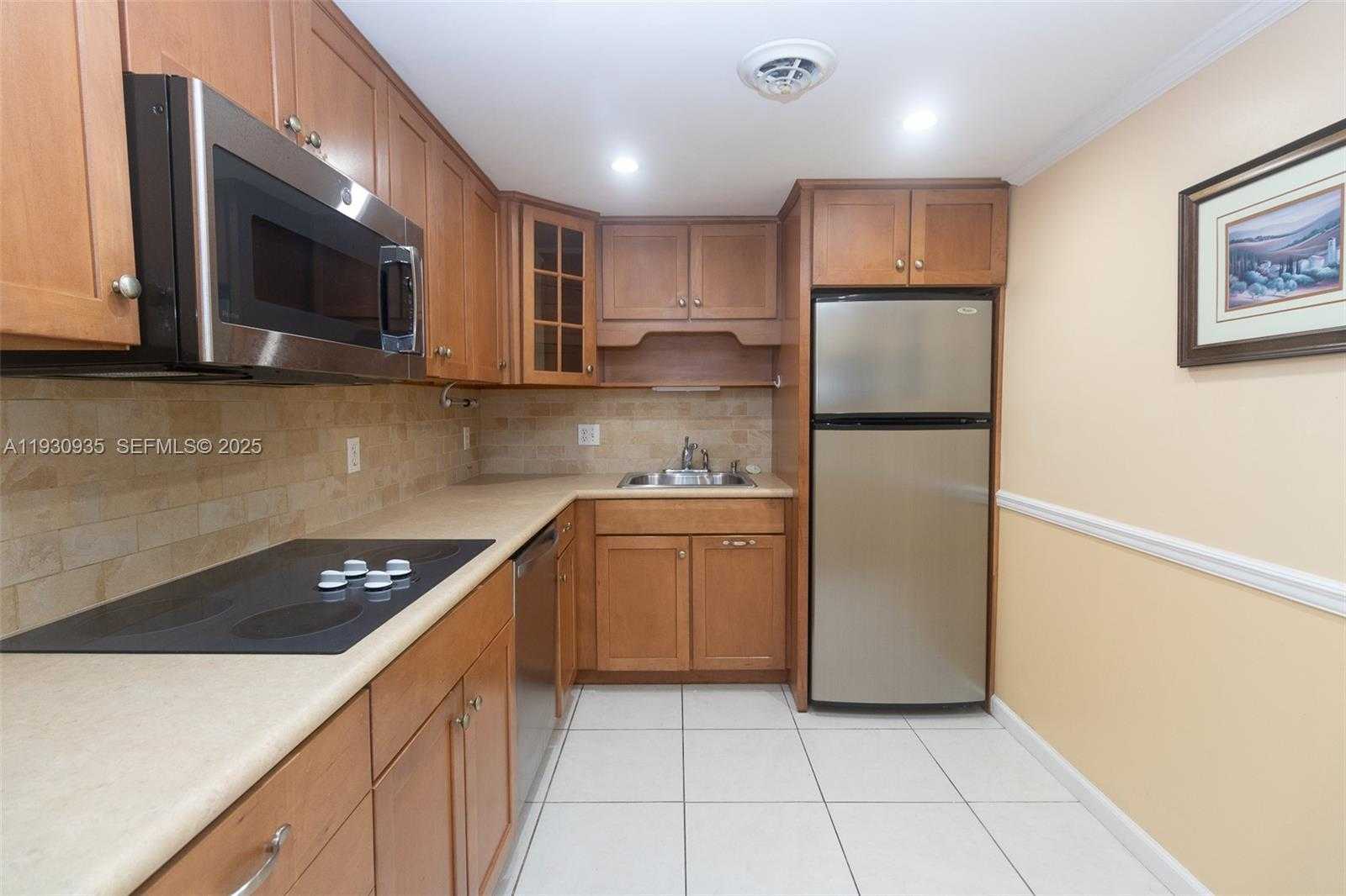 Small Image of 2841 NORTH EAST 163RD ST #706, North Miami Beach Number 5