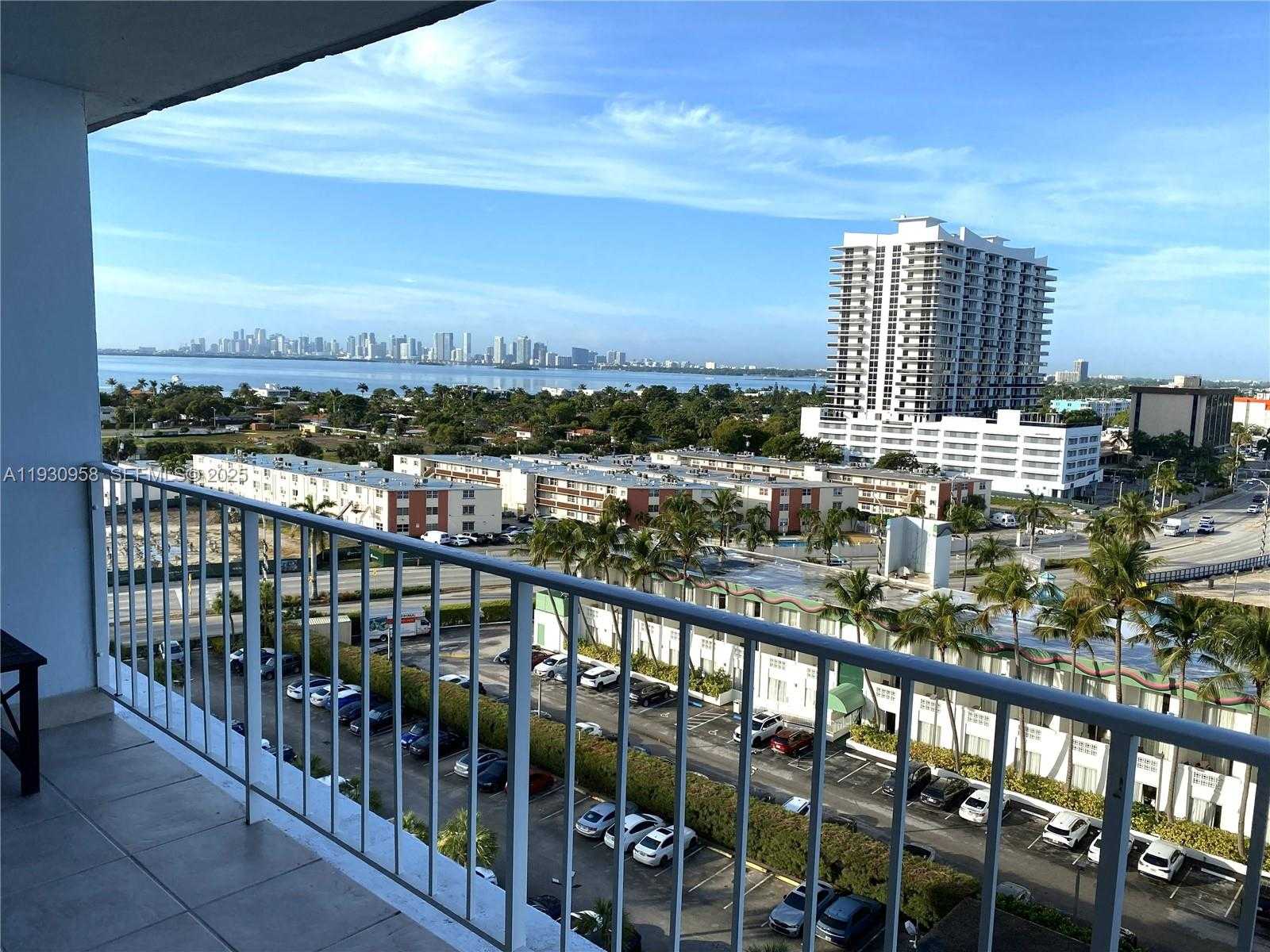 Small Image of 1865 79TH ST CSWY #11F, North Bay Village Number 2