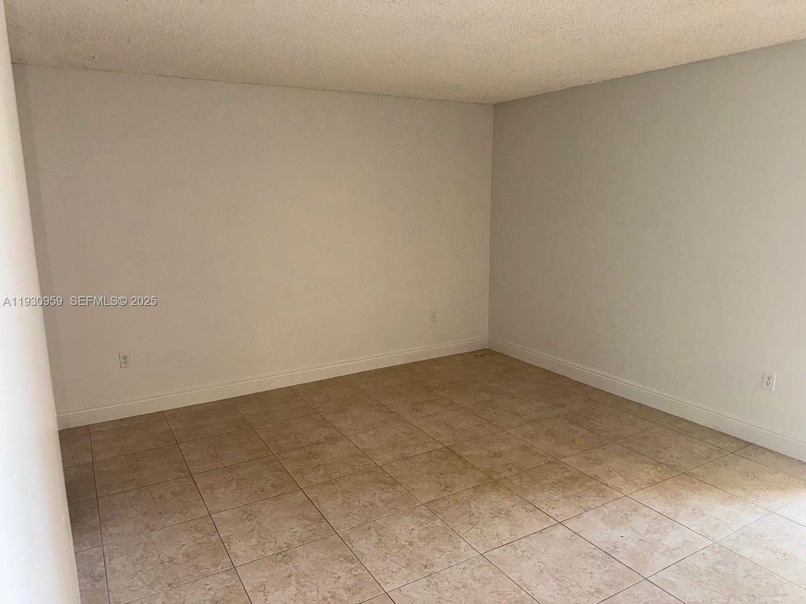 Small Image of 4525 WEST 20TH AVE #118, Hialeah Number 13