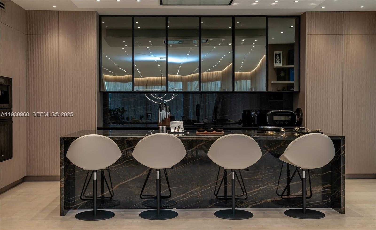 Small Image of 10101 COLLINS AVE #4A, Bal Harbour Number 1